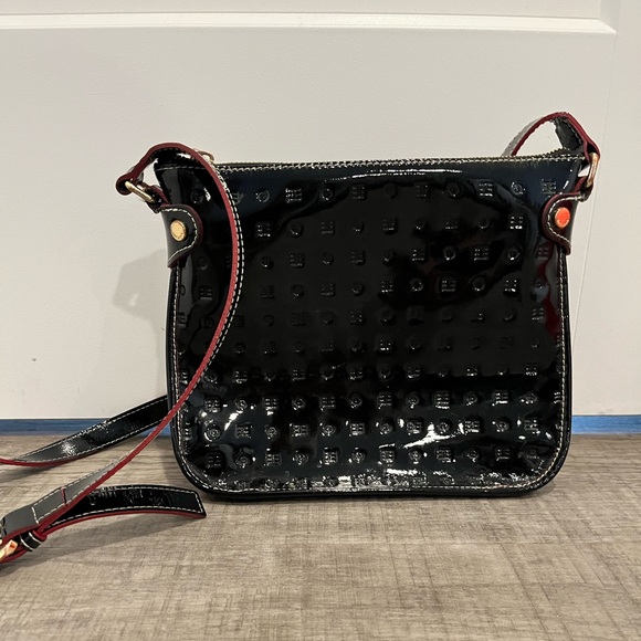 Arcadia Black Crossbody Bag patent leather - Picture 1 of 10